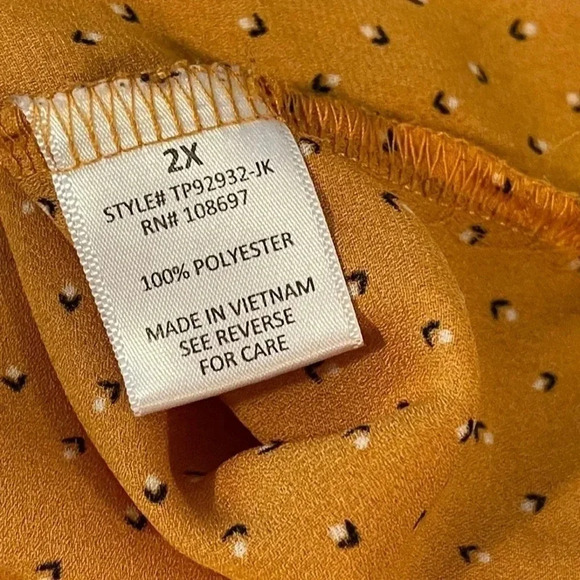 Sweet Rain plus size sleeveless blouse. 2X - Picture 7 of 10